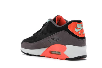 Nike Air Max 90 Hyper Crimson