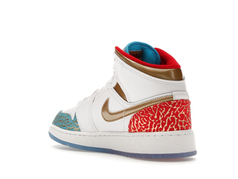 Jordan 1 Mid Sneaker School NC to Chicago (GS)