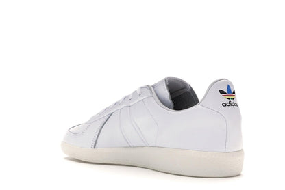 adidas BW Army Oyster Holdings