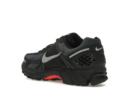 Nike Zoom Vomero 5 Black Metallic University Red