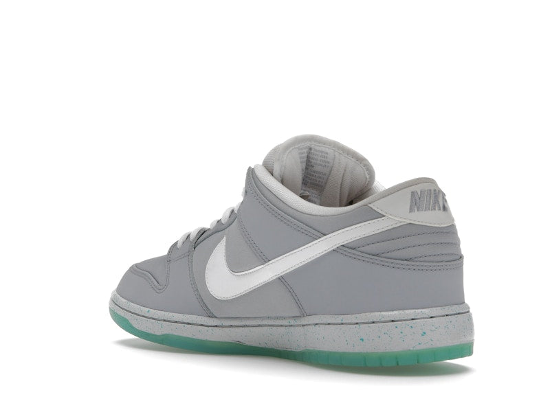 Nike SB Dunk Low Marty McFly