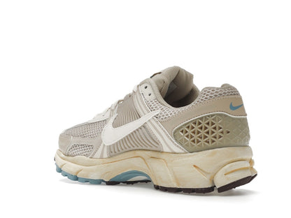 Nike Zoom Vomero 5 Oatmeal (Women's)