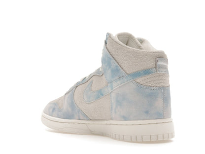 Nike Dunk High SE Clouds Celestine Blue (Women's)