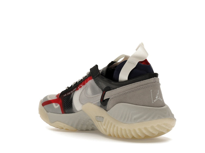 Jordan Delta Breathe Clear Medium Grey