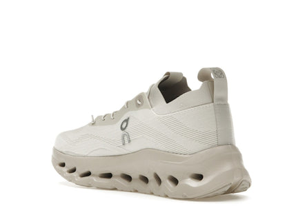 On Running Cloudtilt Loewe Sand