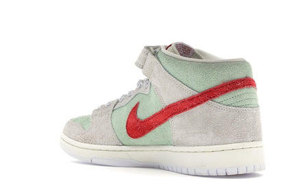 Nike SB Dunk Mid White Widow