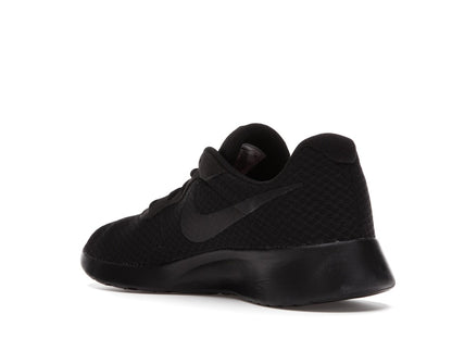 Nike Tanjun Black/Black-Anthracite