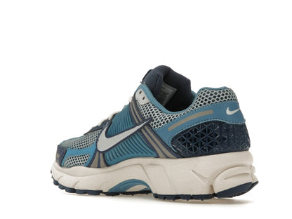Nike Zoom Vomero 5 Mystic Navy Worn Blue