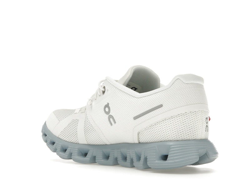 On Running Cloud 5 White Chambray (Women's)