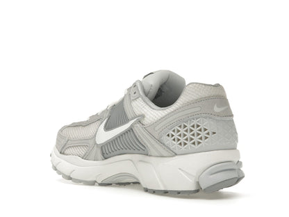 Nike Zoom Vomero 5 Pure Platinum Platinum Tint Wolf Grey Summit White (Women's)
