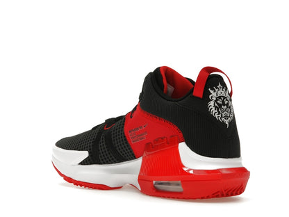 Nike LeBron Witness 7 Bred
