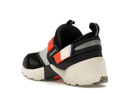 Jordan Trunner LX Rare Air (Women's)