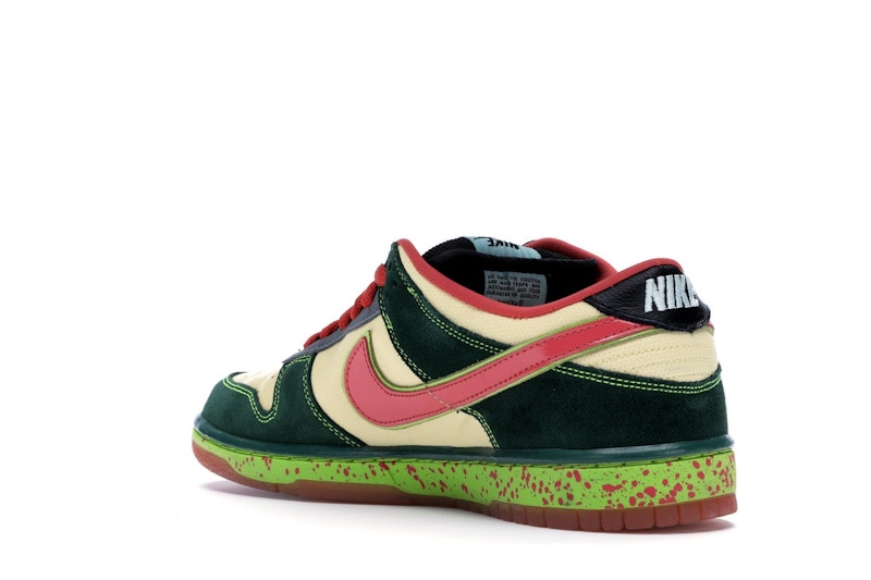 Nike SB Dunk Low Mosquito