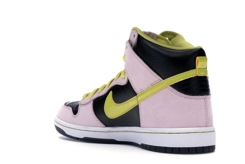Nike SB Dunk High Miss Piggy