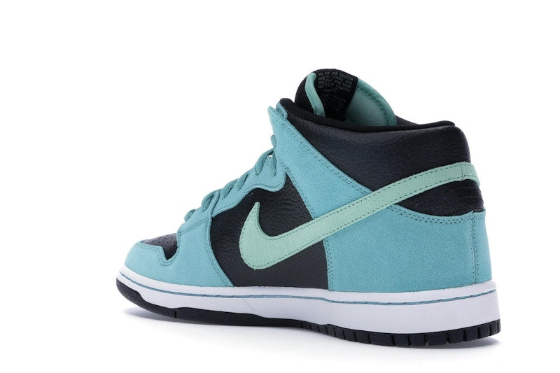 Nike SB Dunk Mid Sea Crystal