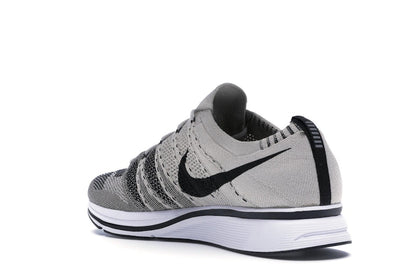 Nike Flyknit Trainer Pale Grey