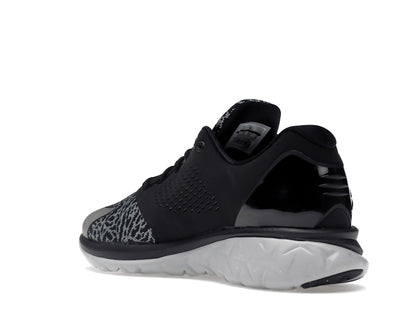 Jordan Trainer ST Black Wolf Grey