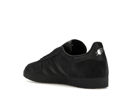 adidas Gazelle All Black Silver Metallic