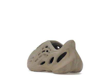 adidas Yeezy Foam RNNR Stone Sage (Infants)