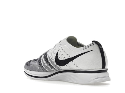 Nike Flyknit Trainer White Black