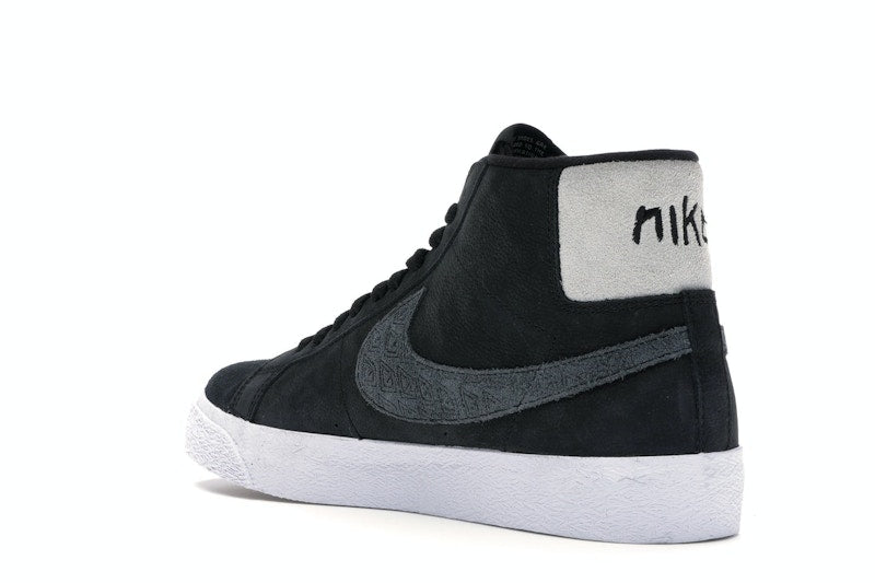 Nike SB Zoom Blazer Mid Gnarhunters