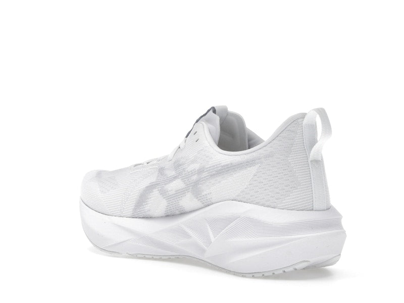 ASICS Novablast 5 White Piedmont Grey