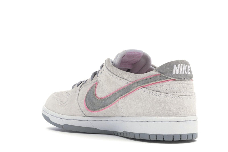 Nike SB Dunk Low Ishod Wair Flat Silver