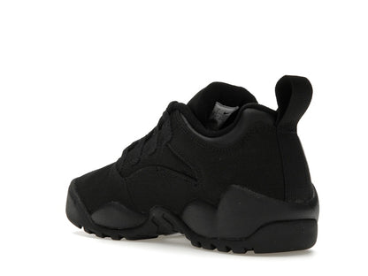 Nike SB Darwin Low Supreme Black