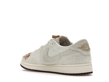Jordan 1 Retro Low OG Football Grey Sail Light Chocolate