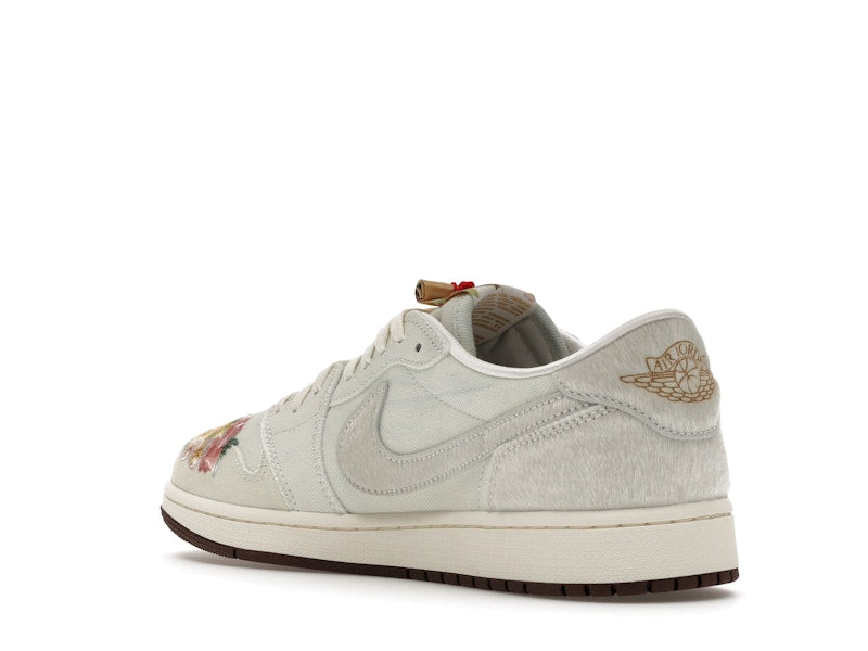 Jordan 1 Retro Low OG Football Grey Sail Light Chocolate