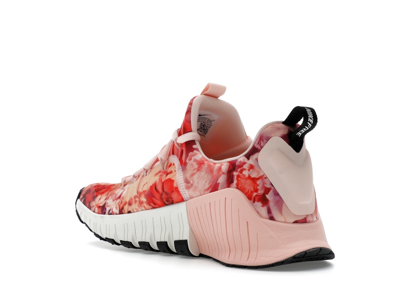 Nike Free Metcon 6 AMP Washed Coral Black Sail (Women's)