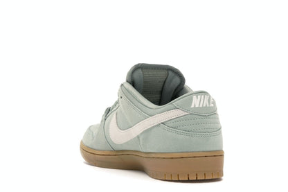 Nike SB Dunk Low Island Green Gum