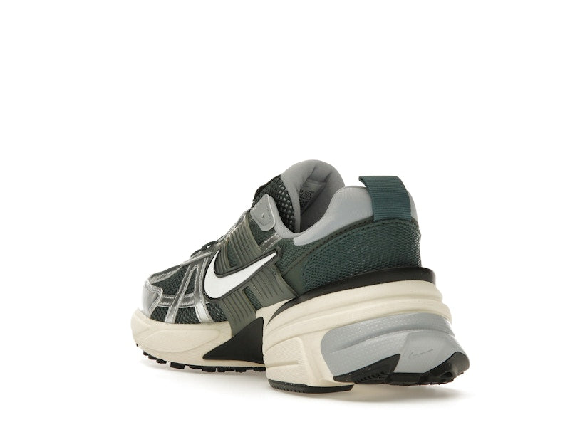 Nike V2K Run Vintage Green