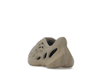 adidas Yeezy Foam RNNR Stone Sage (Infants)