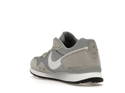 Nike Venture Runner Light Solar Flare Heather