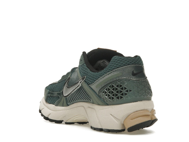 Nike Zoom Vomero 5 Vintage Green Light Orewood Brown Hemp Chrome (Women's)