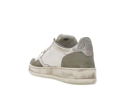 Autry Medalist Low Super Vintage White Silver Lizard