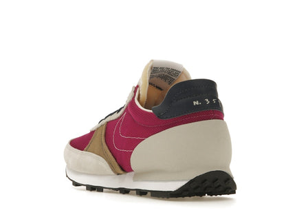Nike Daybreak Type Cactus Flower