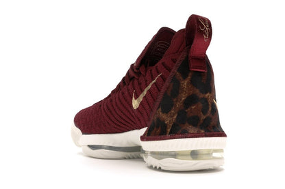 Nike LeBron 16 King