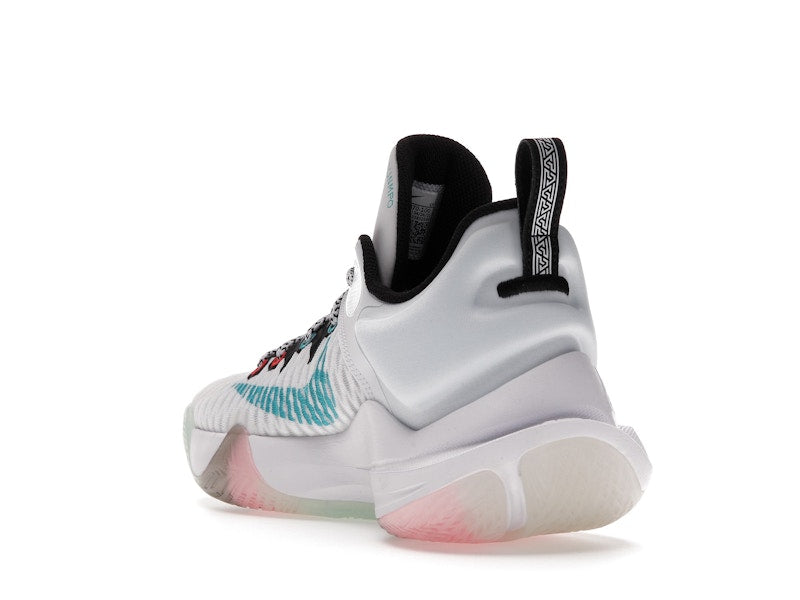 Nike Giannis Immortality White Clear
