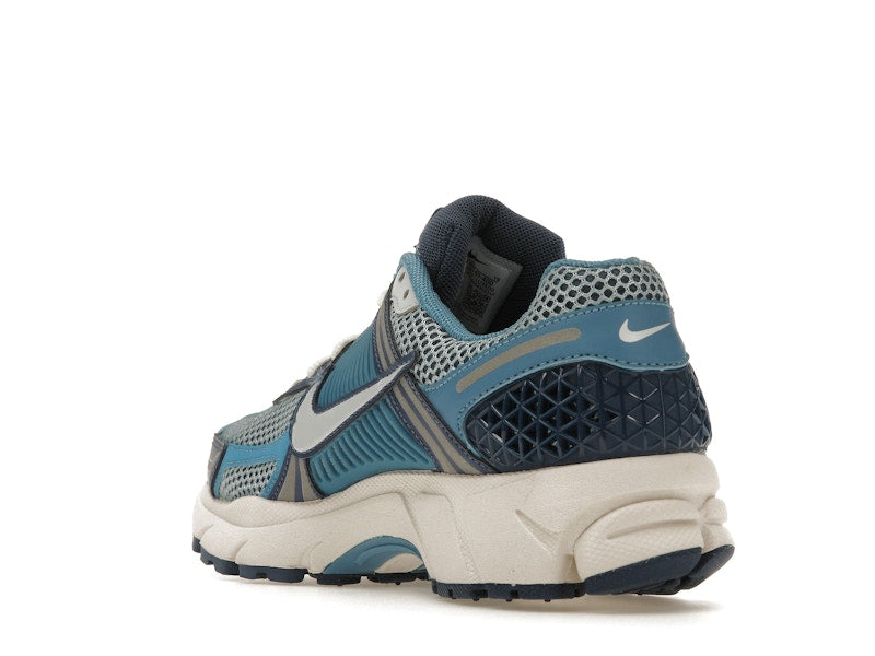 Nike Zoom Vomero 5 Mystic Navy Worn Blue
