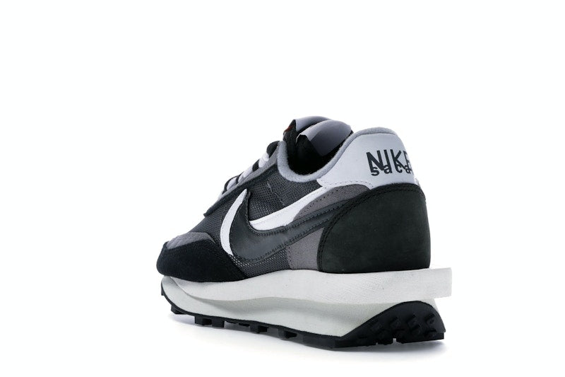 Nike LD Waffle sacai Black