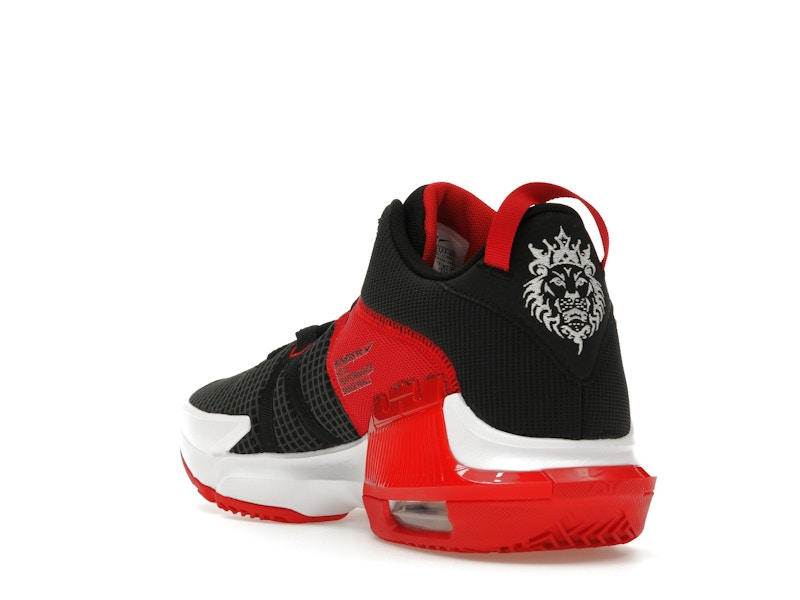 Nike LeBron Witness 7 Bred