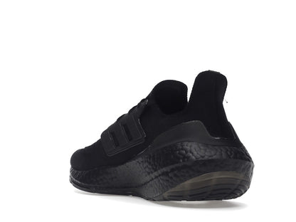 adidas Ultra Boost 22 Triple Black