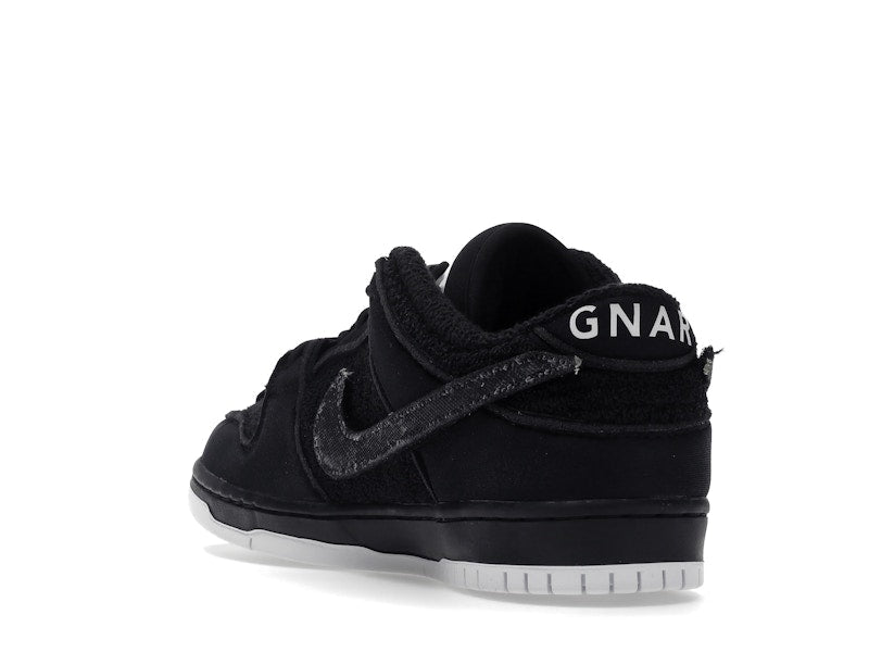 Nike SB Dunk Low Gnarhunters