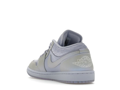 Jordan 1 Low SE Ghost Pearlized Quilt (Women's)