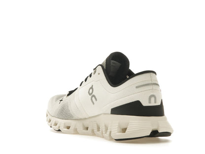 On Running Cloud X 3 White Black (Women's)