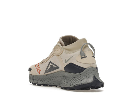 Nike Pegasus Trail 3 Gore-Tex Rattan Campfire Orange