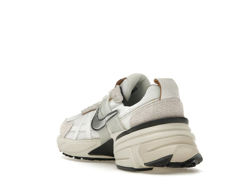 Nike V2K Run Summit White Light Orewood Brown (Women's)