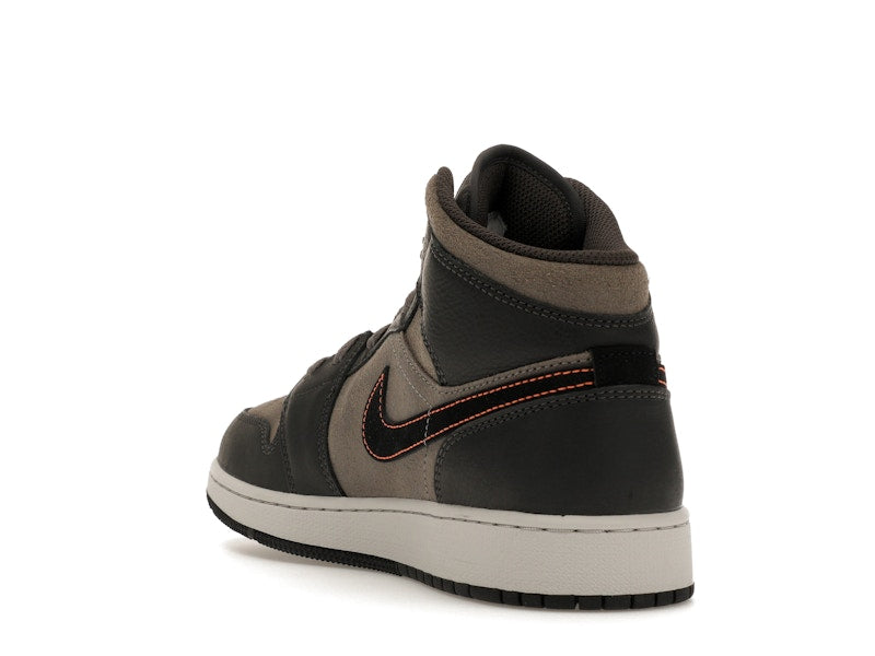Jordan 1 Mid SE Night Stadium (GS)